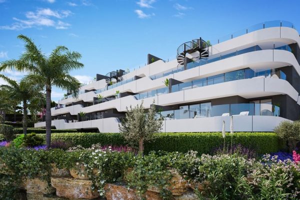 Oasis 325, Estepona